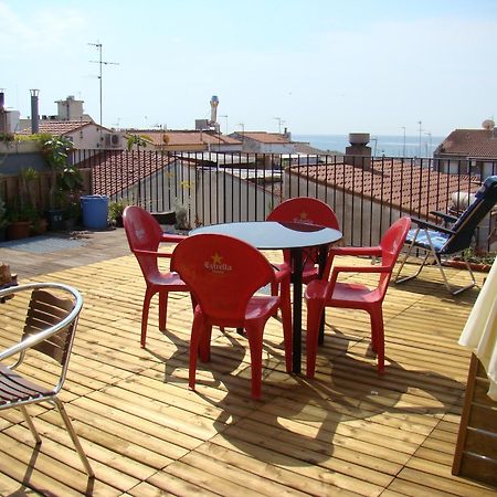 Hostal Platja 캠브릴스 외부 사진