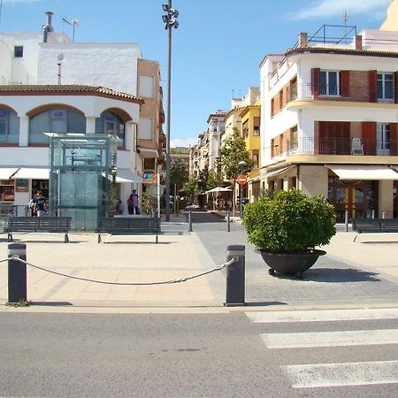 Hostal Platja 캠브릴스 외부 사진
