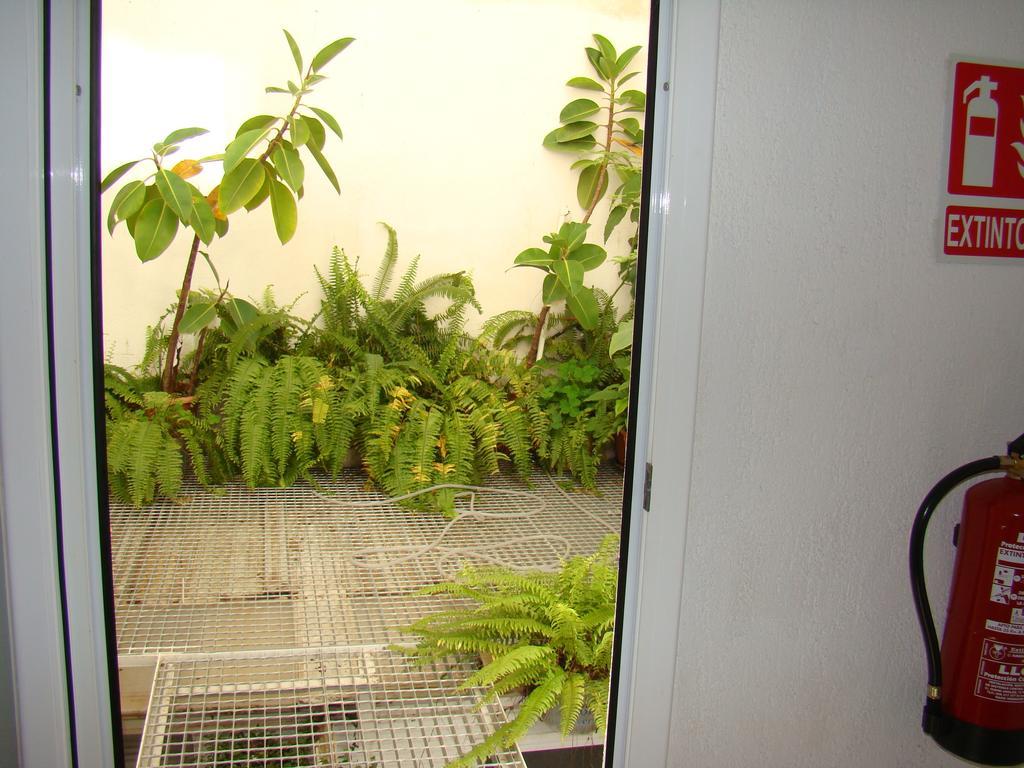 Hostal Platja 캠브릴스 외부 사진