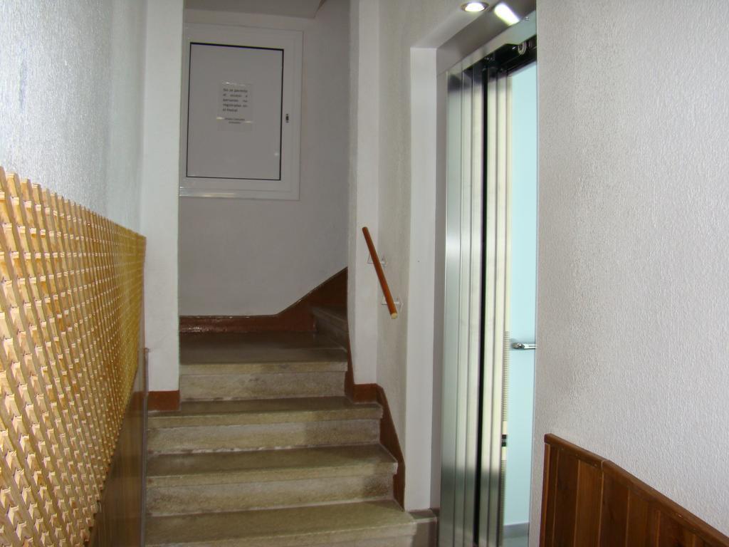 Hostal Platja 캠브릴스 외부 사진