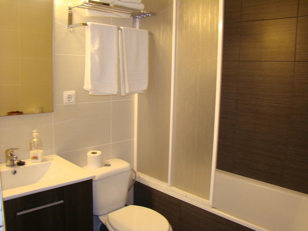Hostal Platja 캠브릴스 외부 사진